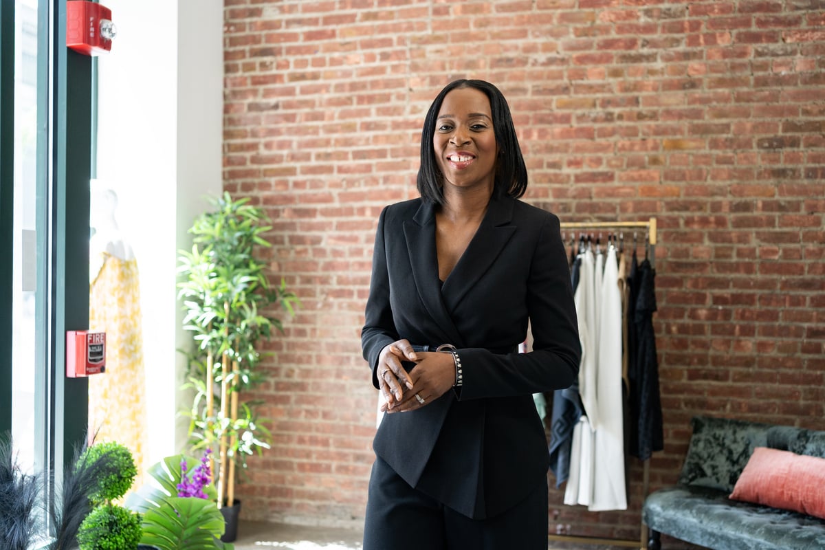 Woman Wearing Black Businesswear 